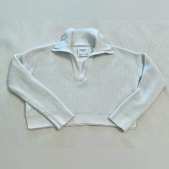Abercrombie & Fitch White Cropped Knit Collard Sweater Womens Small Long Sleeves - Picture 7 of 10